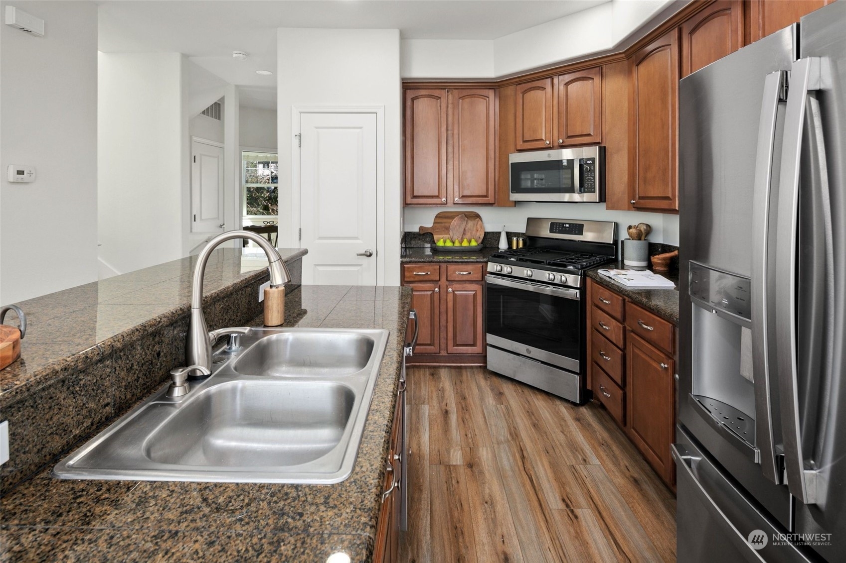 15 164th Street Southwest, Unit F1 Bothell, WA 98012 - Photo 8 of 40