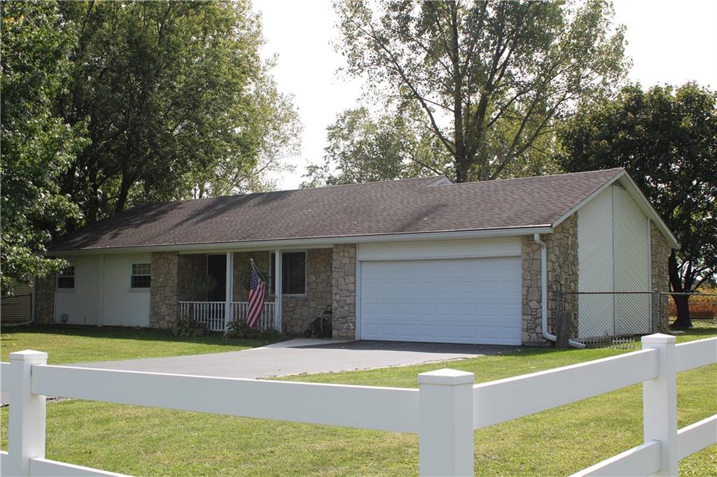 799 Weber Road Greenfield, IN 46140 - Photo 4 of 22 Gallery Image 4