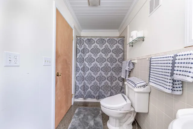 $279,900 | 319 East Hampton Street, Elloree, SC 29047