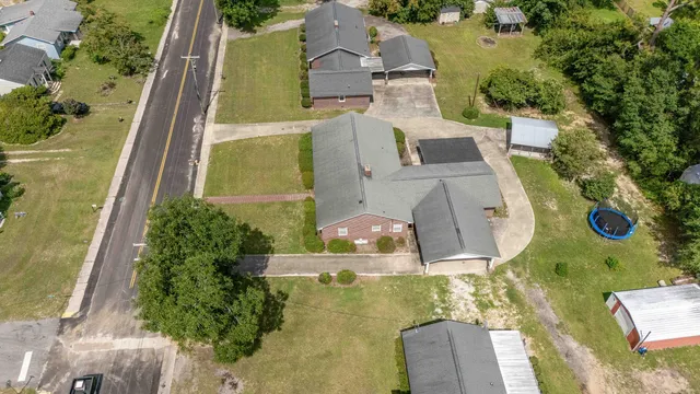 $279,900 | 319 East Hampton Street, Elloree, SC 29047