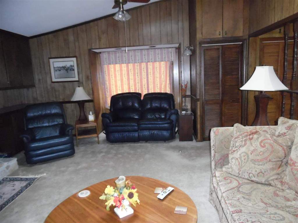 907 Point Road, Unit CHICKASAW POINT Westminster, SC 29693 - Photo 8 of 36 Gallery Image 8