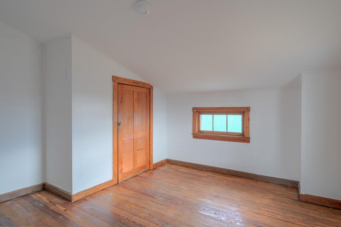 3090 Greenbriar Road Draper, VA 24324 - Photo 31 of 56 3090_Greenbriar_Web-35