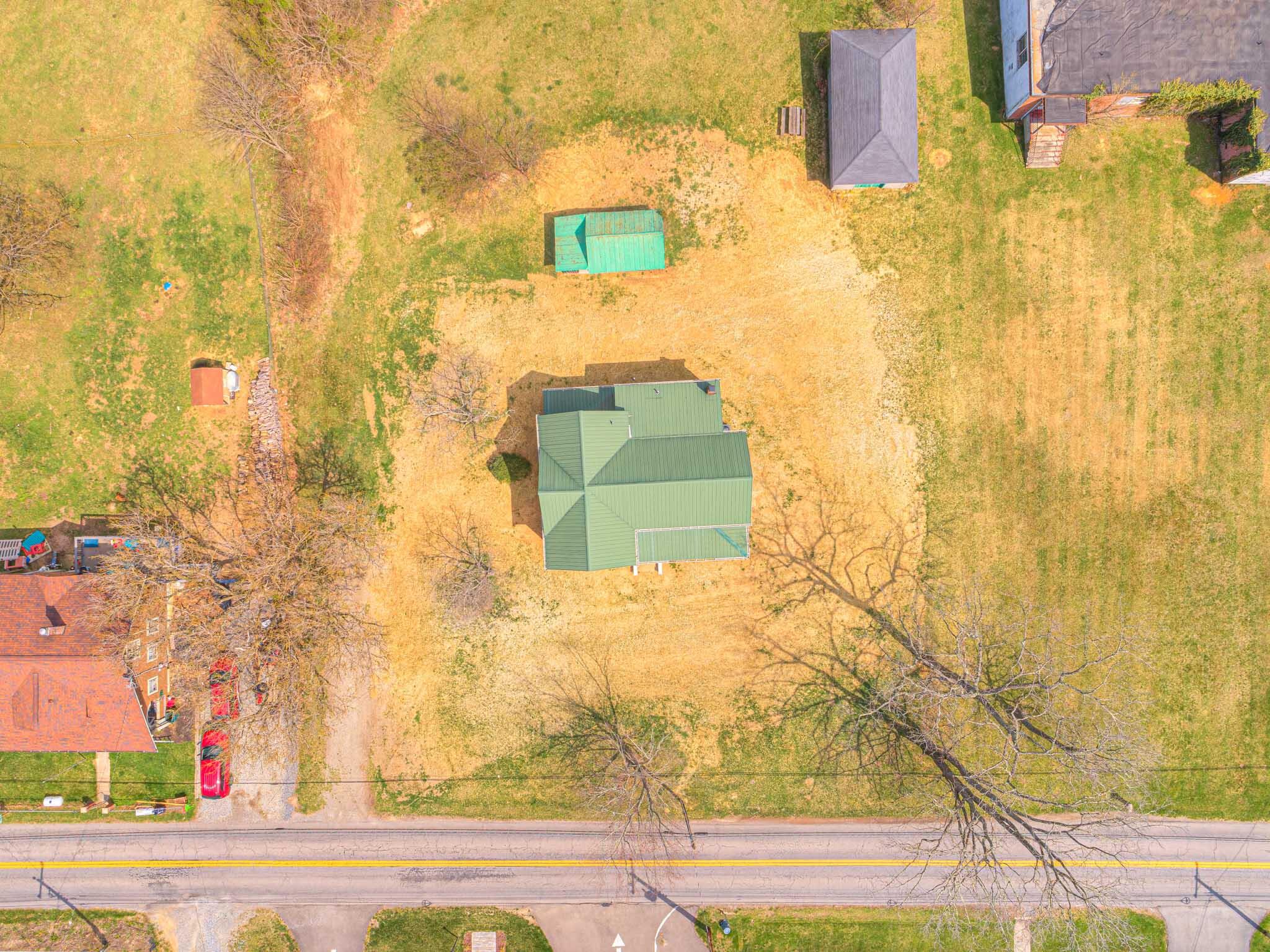 3090 Greenbriar Road Draper, VA 24324 - Photo 41 of 56 3090_Greenbriar2_Web-4