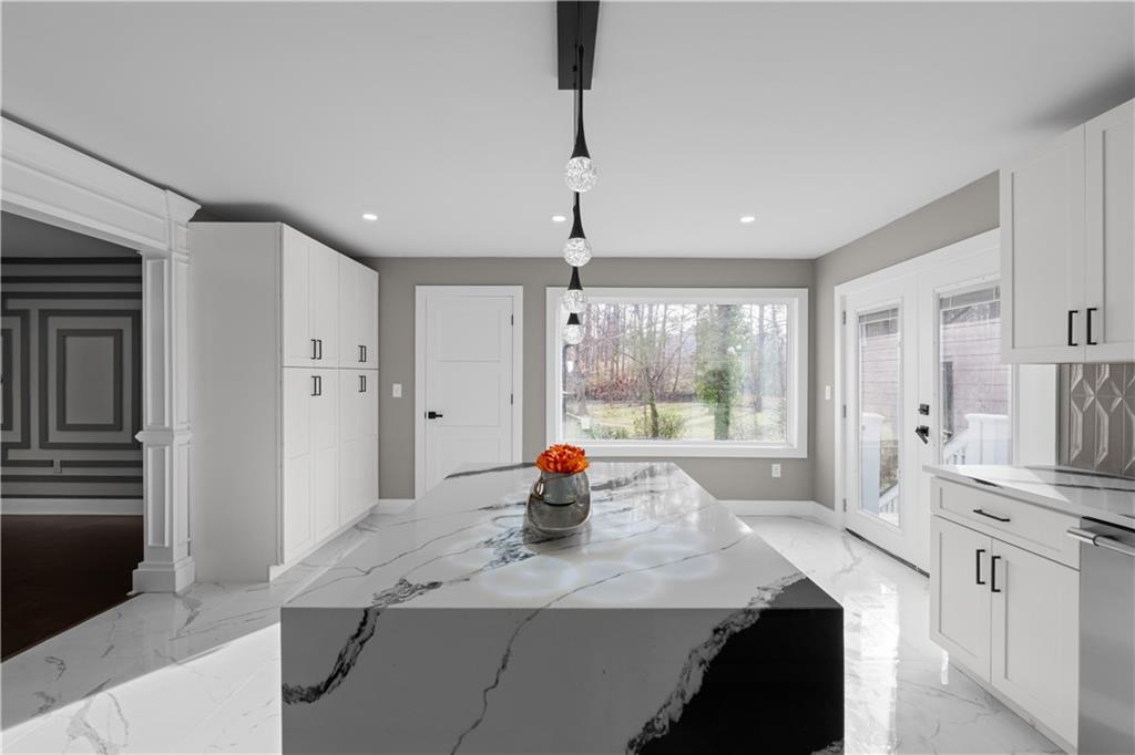 7530 Spalding Lane Atlanta, GA 30350 - Photo 17 of 61