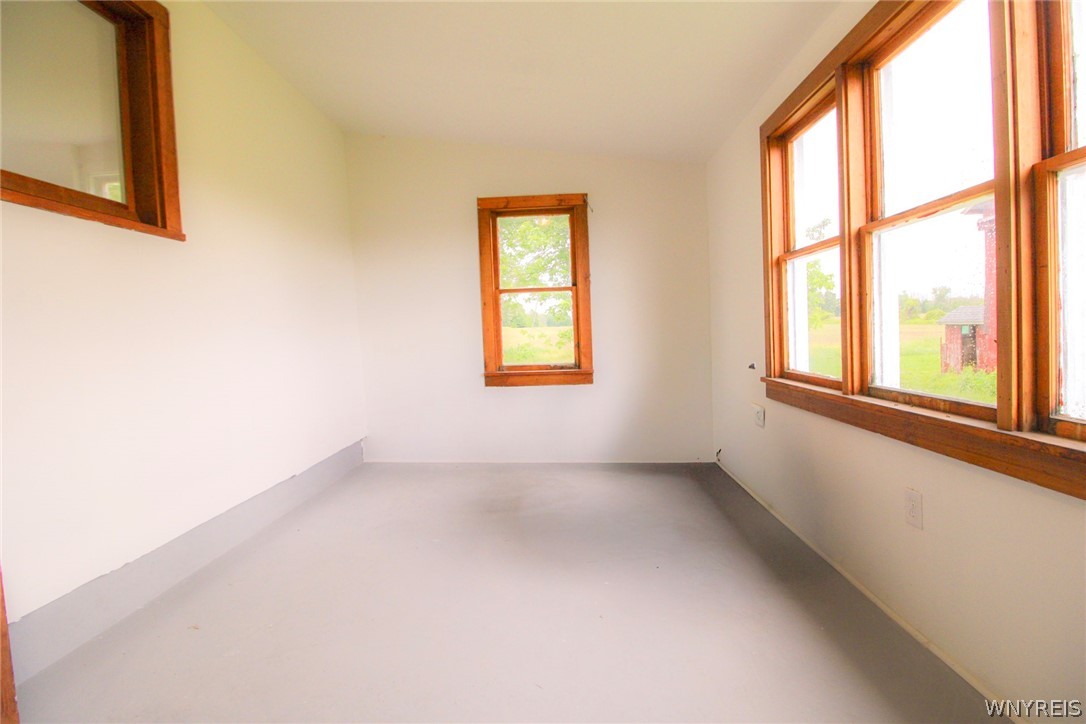 15634 Lakeshore Road Kendall, NY 14477 - Photo 18 of 50