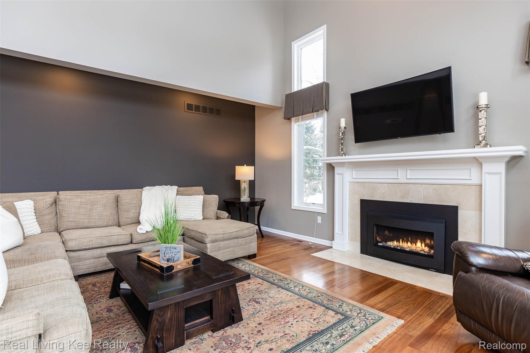 4055 Plum Lane Rochester, MI 48306 - Photo 11 of 42 4055 Plum Ln-25.jpg