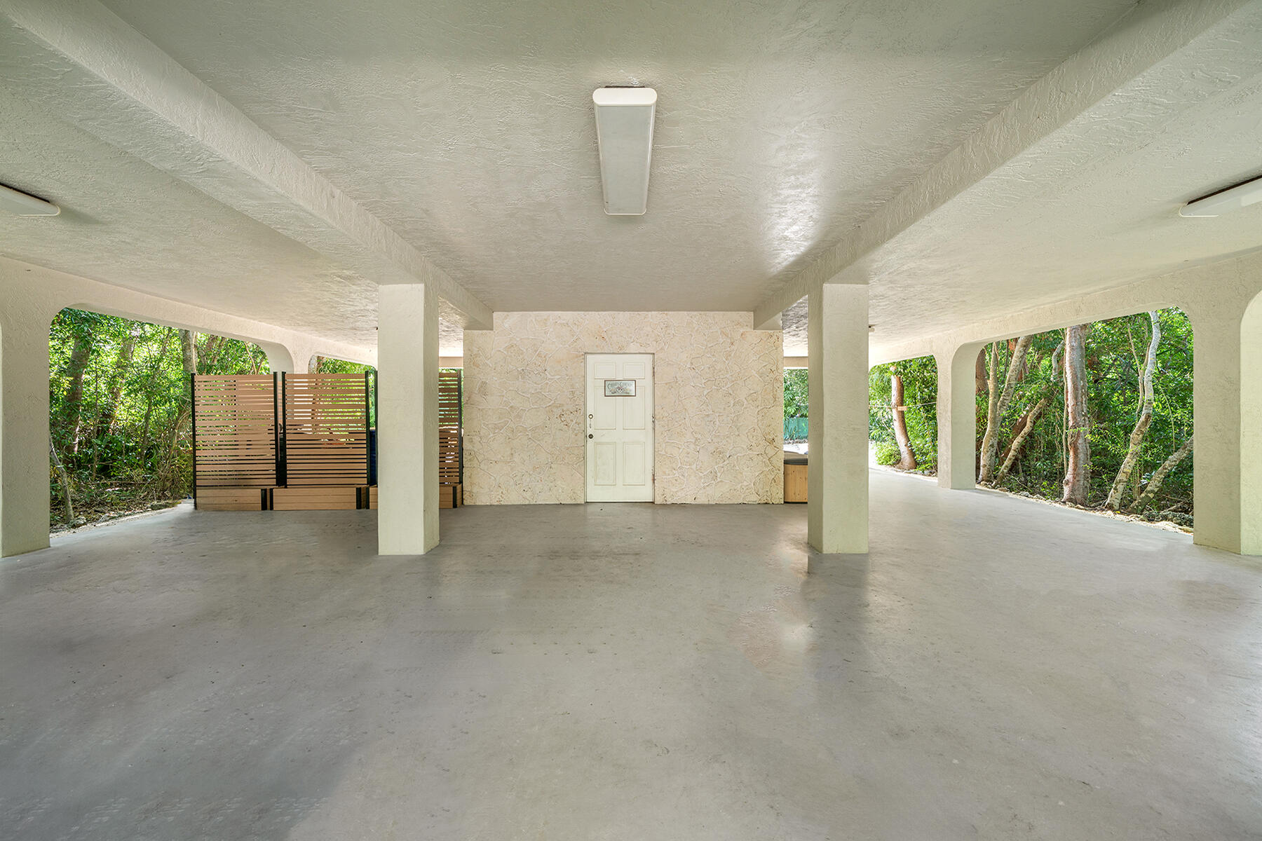 13 Flamingo Hammock Road Islamorada, FL 33036 - Photo 24 of 42 2 Carports
