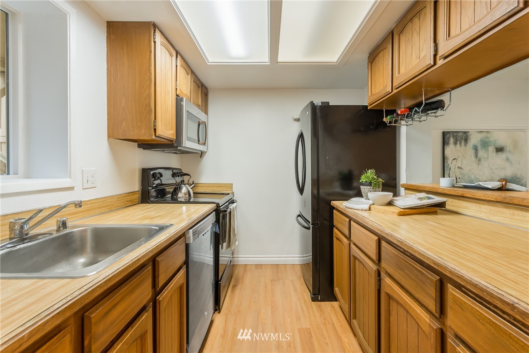 7579 Old Redmond Road, Unit 16 Redmond, WA 98052 - Photo 12 of 21