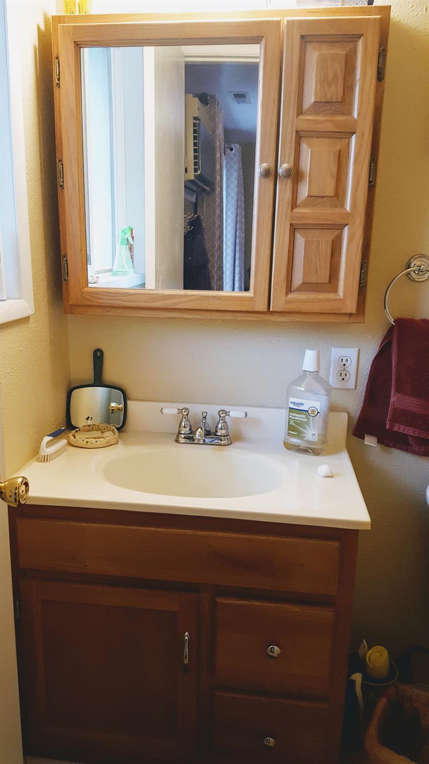 105 Victoria Way Central Point, OR 97502 - Photo 17 of 35 Additional Photo