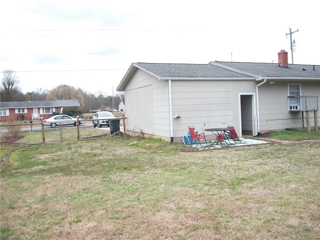 706 Summit Road Eden, NC 27288 - Photo 12 of 16 Gallery Image 12