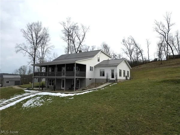 $325,000 | 21252 Oxford Road, Salesville, OH 43778