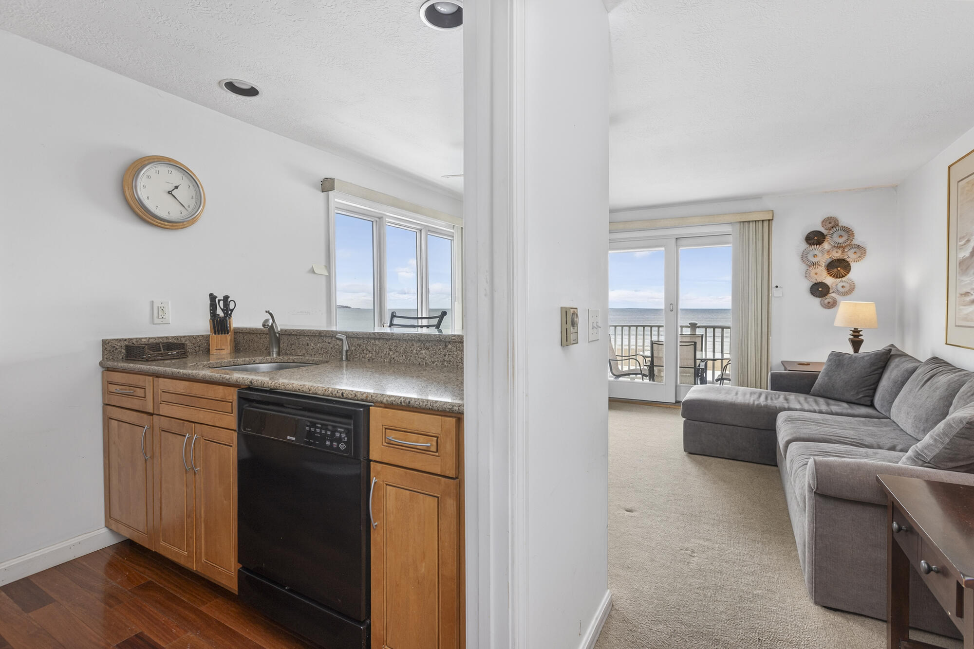 1 Boisvert Street, Unit 8 Old Orchard Beach, ME 04064 - Photo 10 of 39 Kitchen