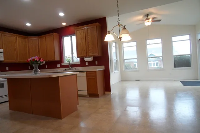 $389,000 | 408 Winding Trail, Genoa, IL 60135