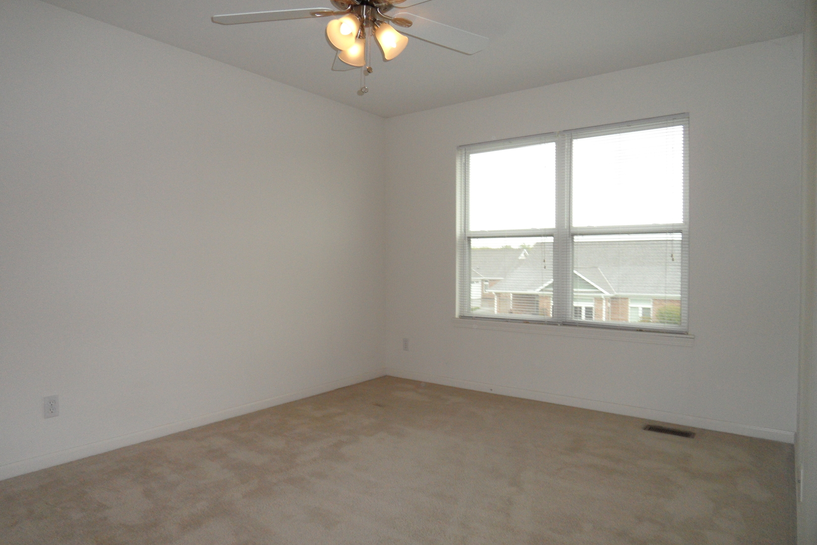 408 Winding Trail Genoa, IL 60135 - Photo 21 of 40