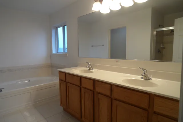 $389,000 | 408 Winding Trail, Genoa, IL 60135