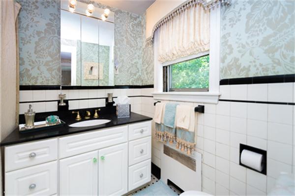 71 Prentice Street Waltham, MA 02451 - Photo 18 of 20 Gallery Image 18
