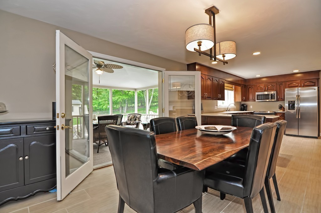 25 Winston Road Holliston, MA 01746 - Photo 6 of 29 Gallery Image 6