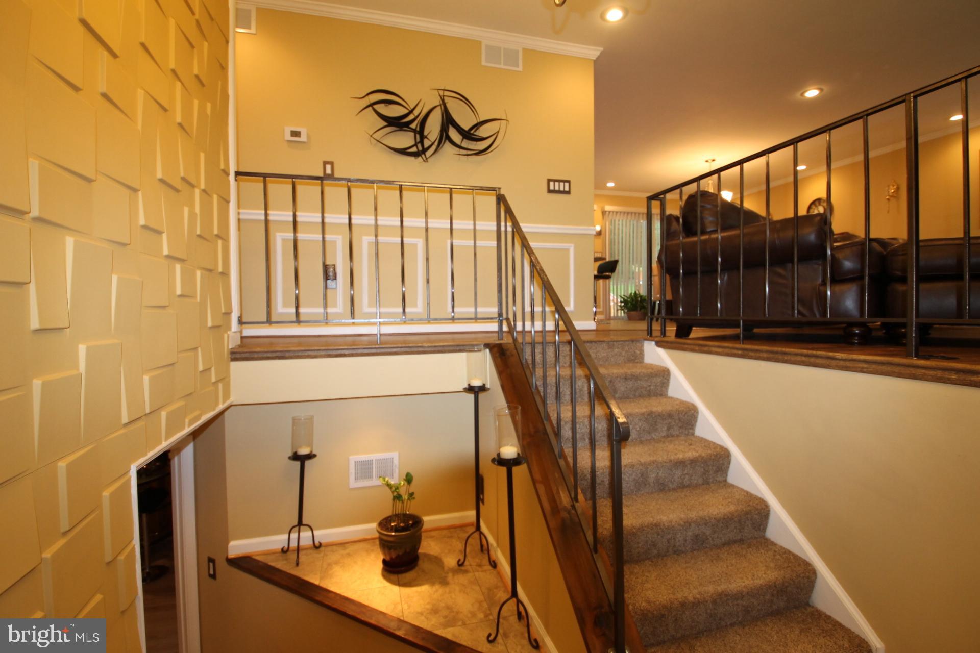 5609 West Falls Road Mount Airy, MD 21771 - Photo 4 of 33 Gallery Image 4