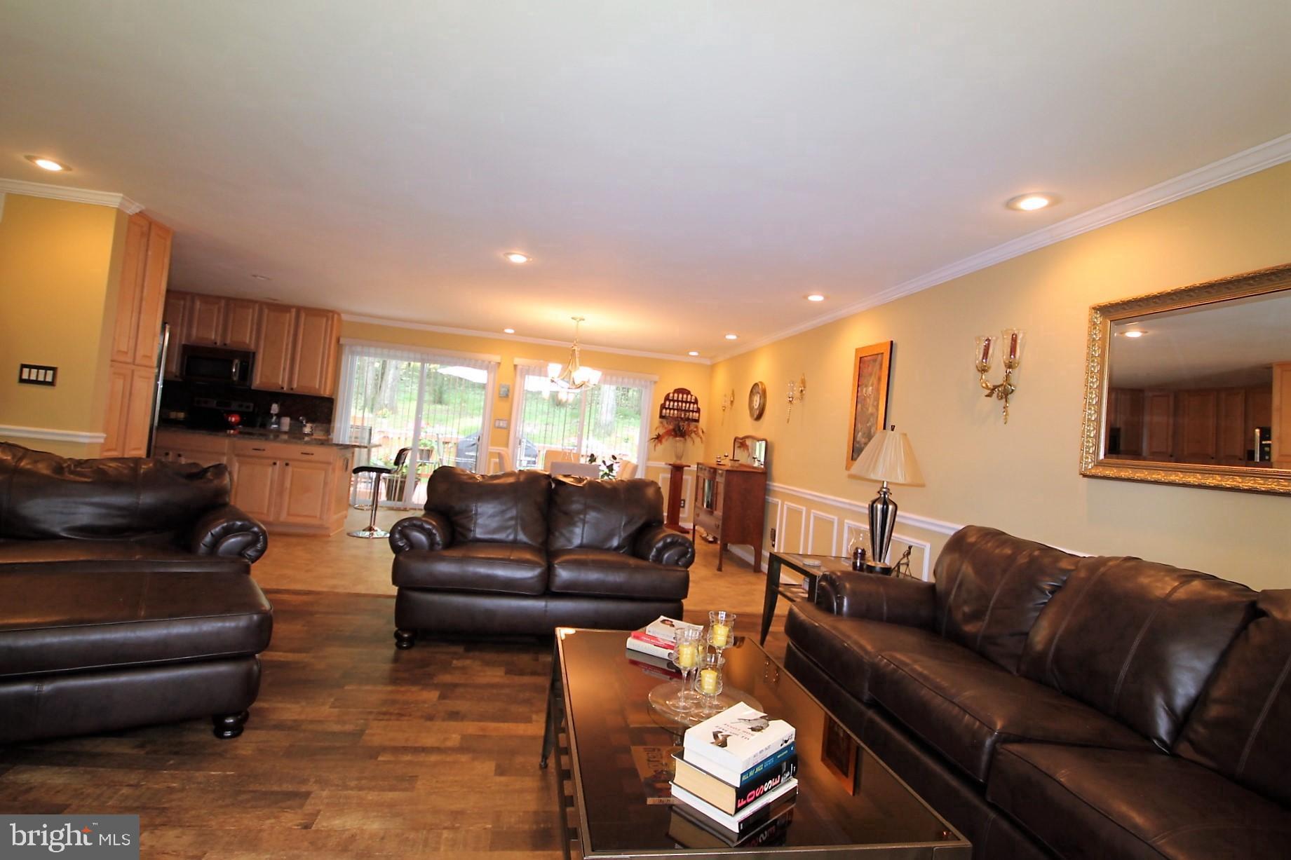 5609 West Falls Road Mount Airy, MD 21771 - Photo 6 of 33 Gallery Image 6
