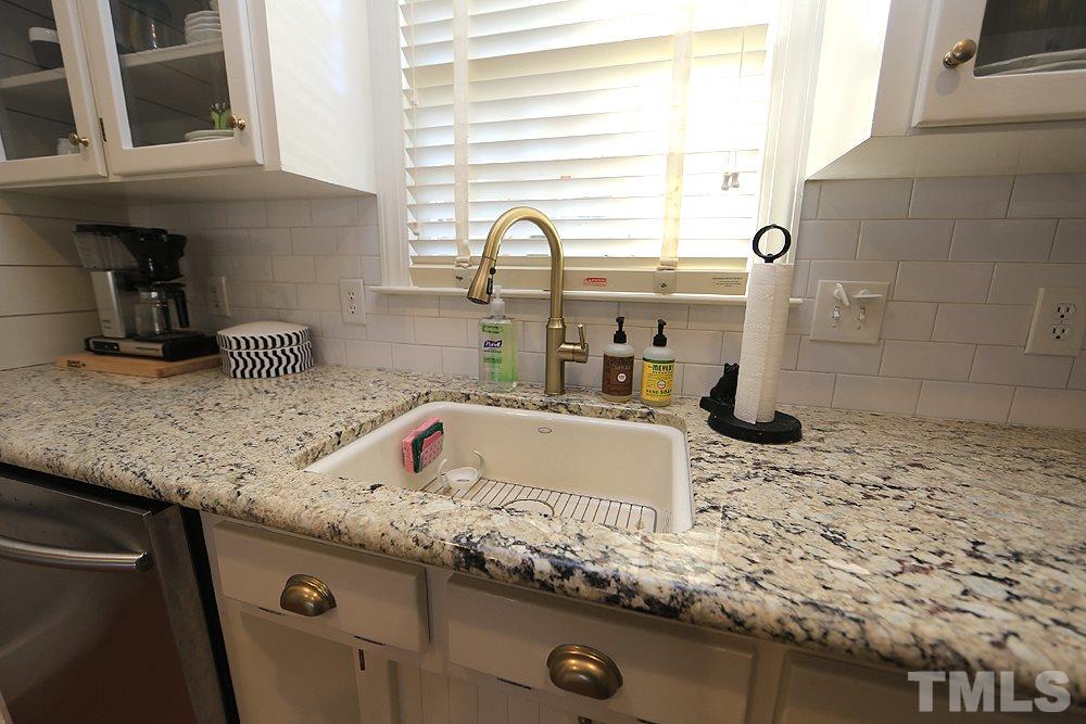 2353 Brisbayne Circle Raleigh, NC 27615 - Photo 12 of 30 Gallery Image 12