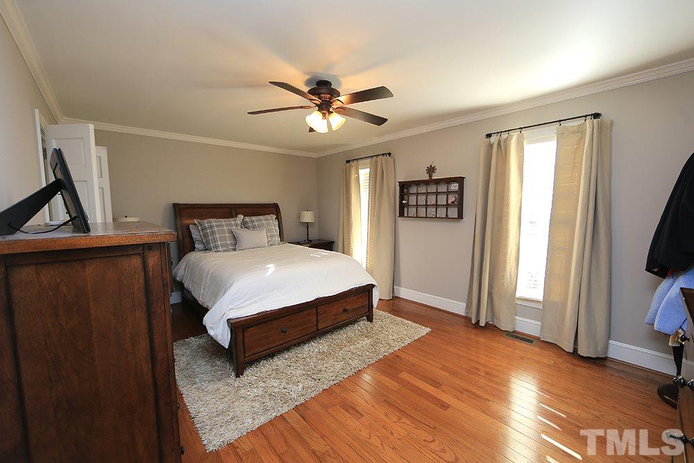 2353 Brisbayne Circle Raleigh, NC 27615 - Photo 17 of 30 Gallery Image 17