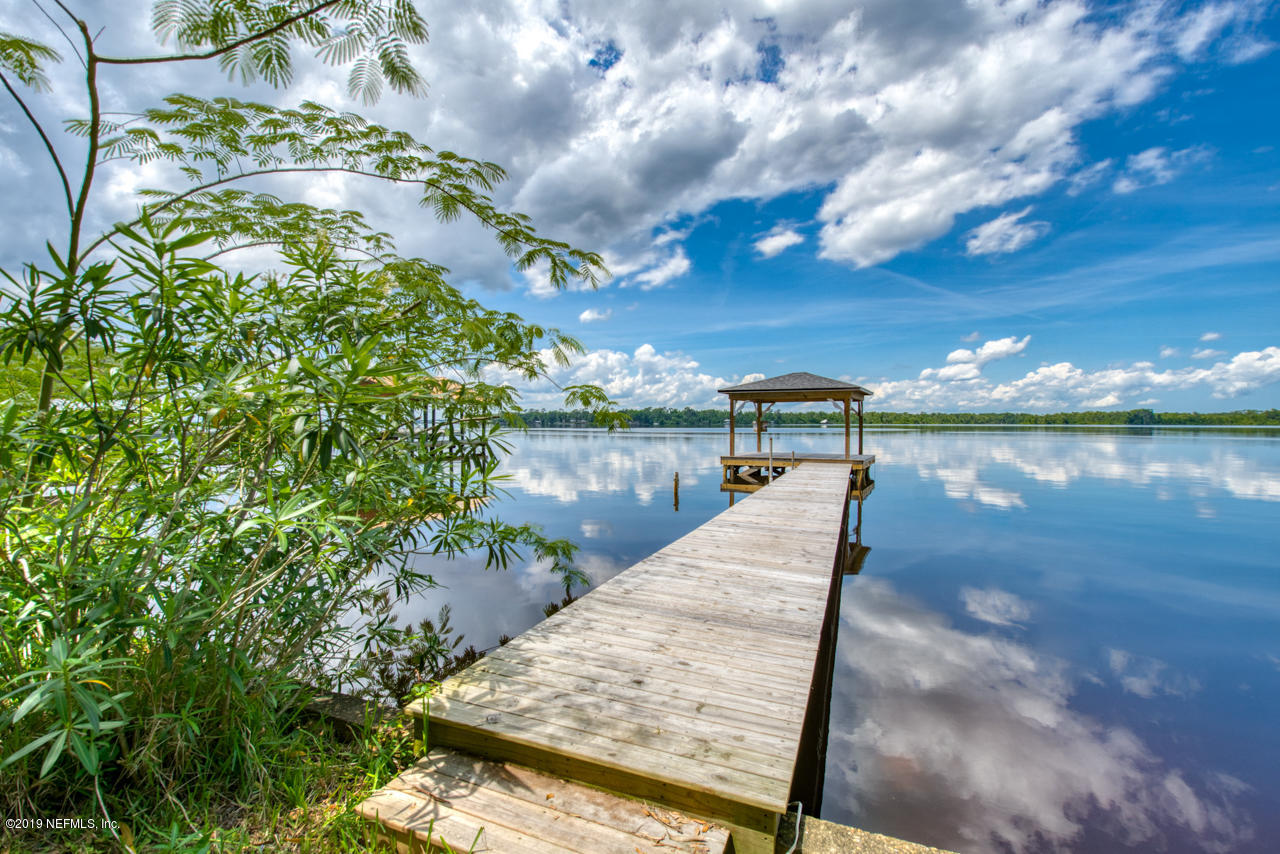 8224 River Road St. Augustine, FL 32092 - Photo 4 of 41 Bring Your Boat and Fishing Poles