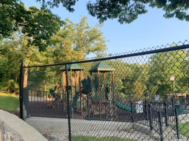 $6,650 | Lot 67 Regency Cove Drive, Four Seasons, MO 65049