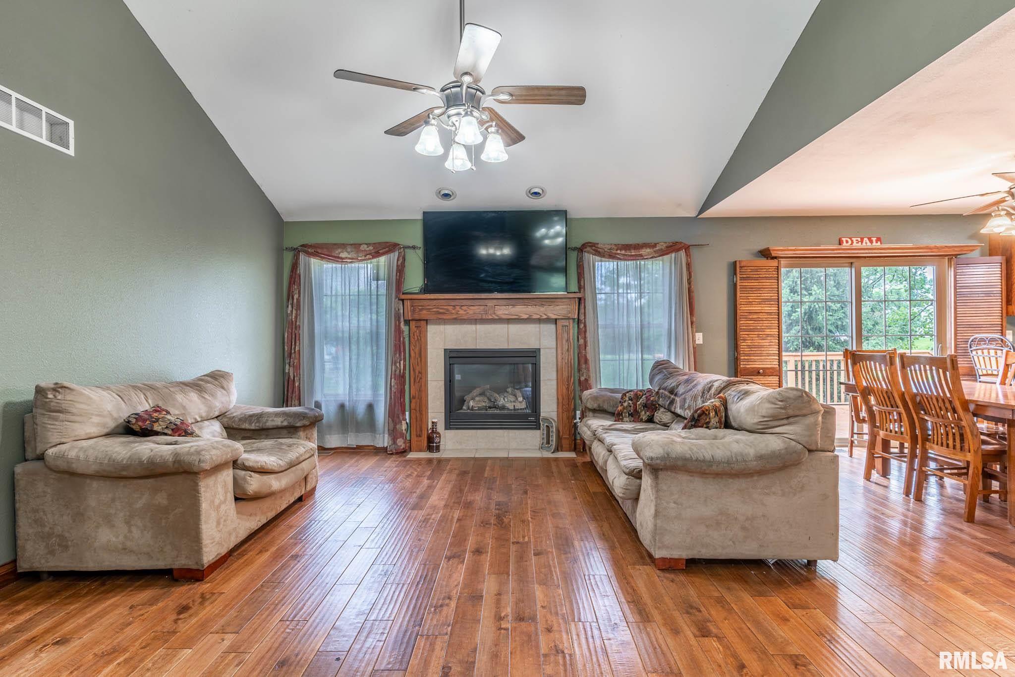 5126 South Chesterfield Court Mapleton, IL 61547 - Photo 3 of 23