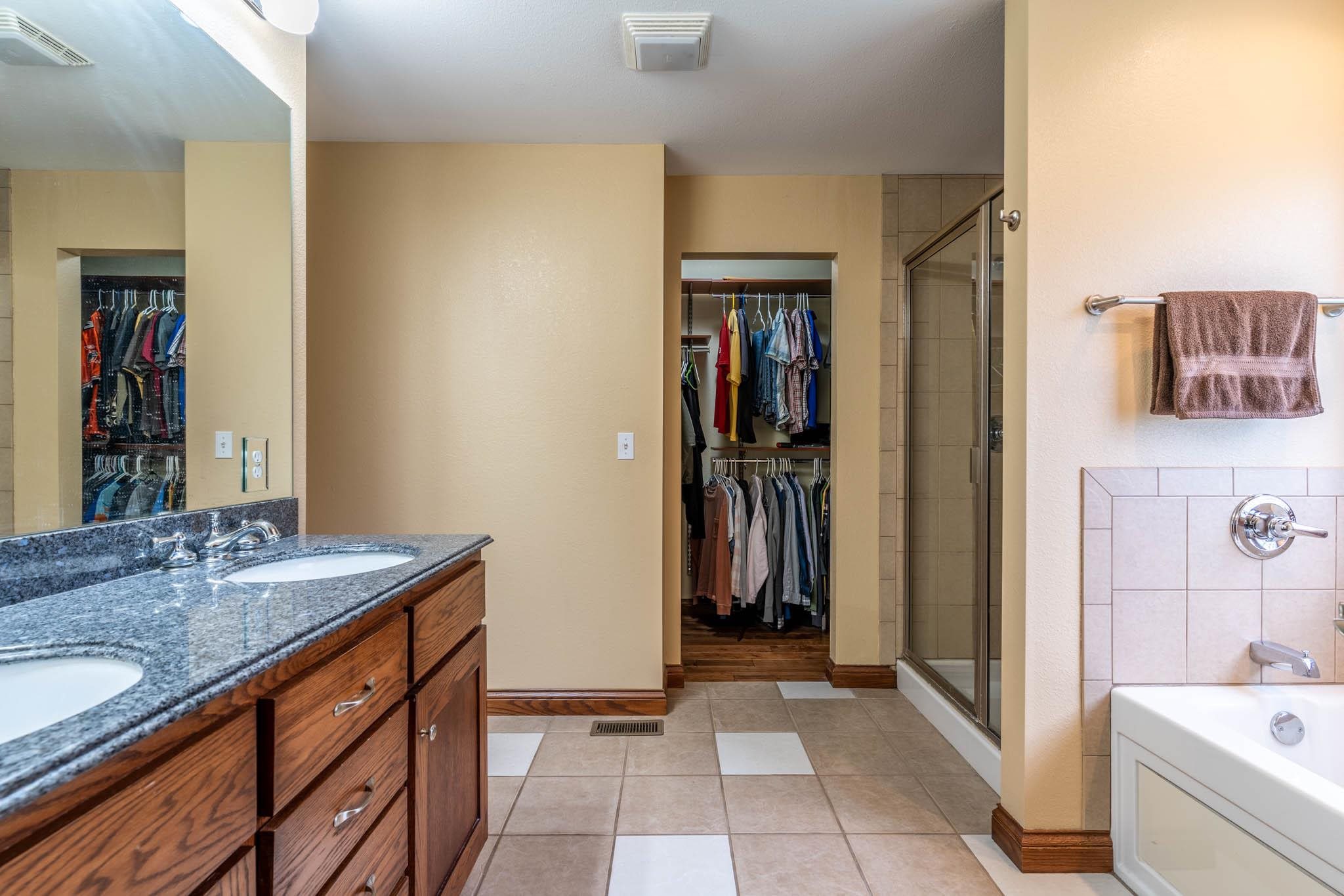 5126 South Chesterfield Court Mapleton, IL 61547 - Photo 6 of 23