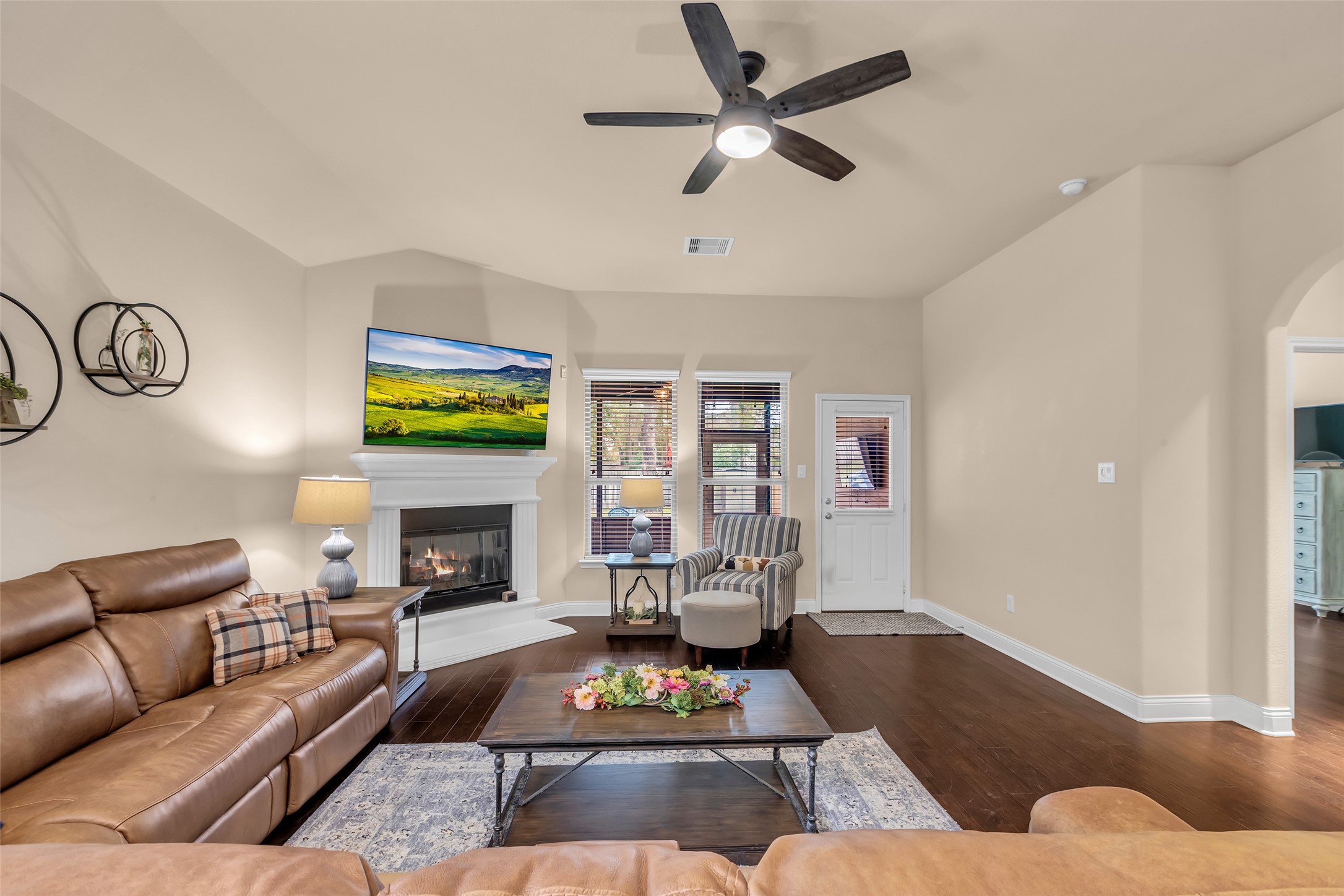 10 Pilot Rock Place Tomball, TX 77375 - Photo 10 of 23 a living room with furniture fireplace and a window