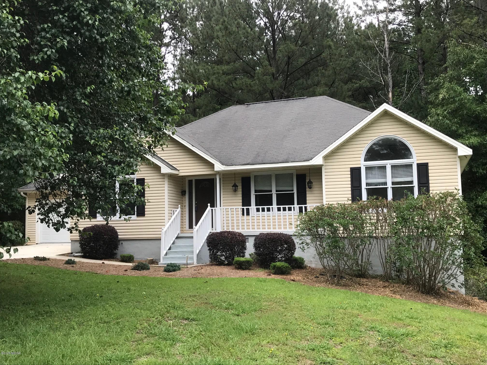 6185 Peake Road Macon, GA 31220 - Photo 1 of 22 IMG_7722