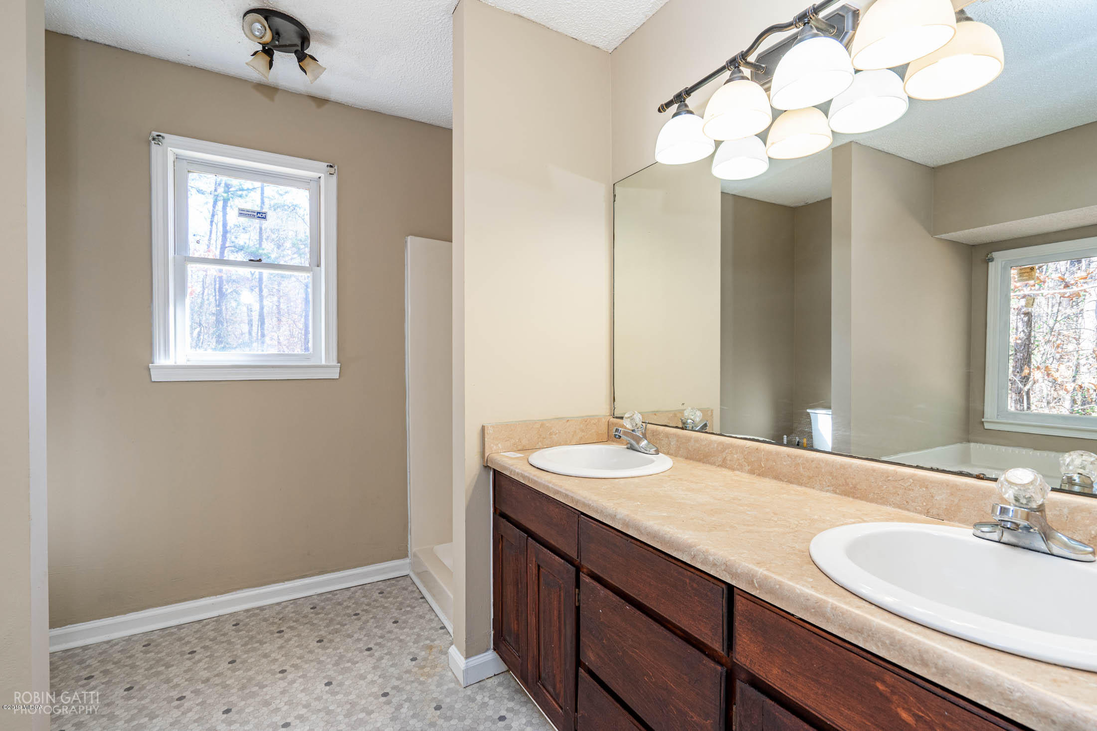 6185 Peake Road Macon, GA 31220 - Photo 17 of 22 19-DSC05950