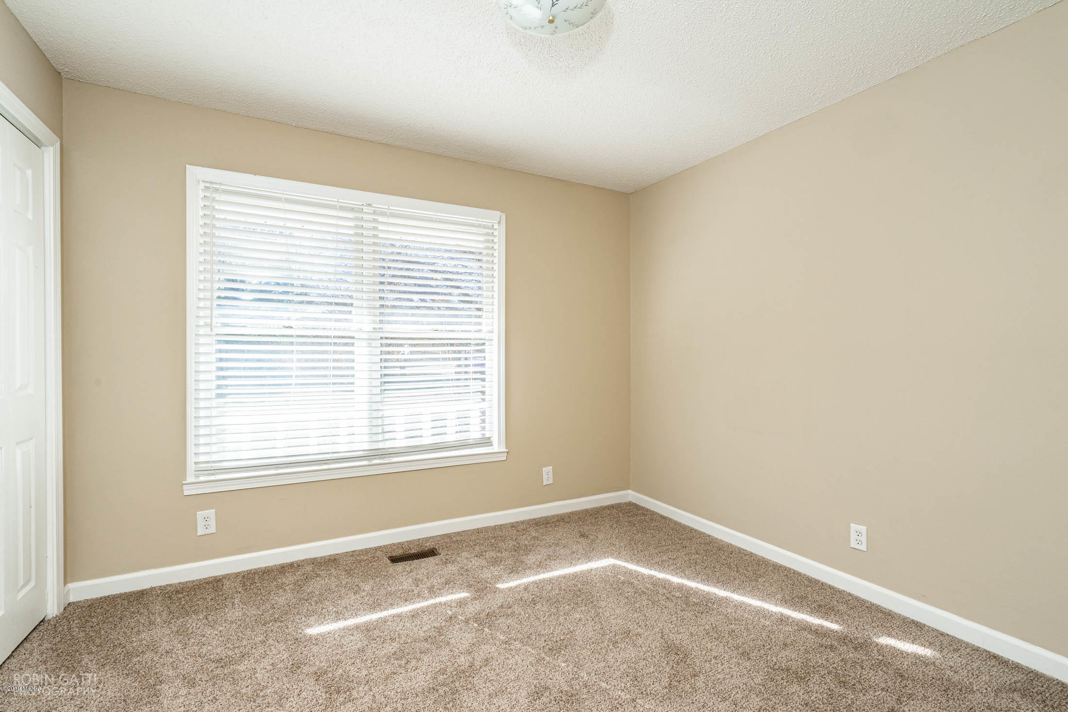 6185 Peake Road Macon, GA 31220 - Photo 9 of 22 11-DSC05939
