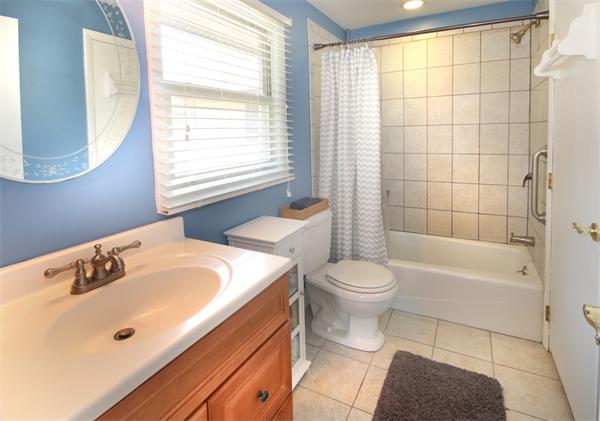 10 Jessie Road Chelmsford, MA 01824 - Photo 18 of 25 Gallery Image 18