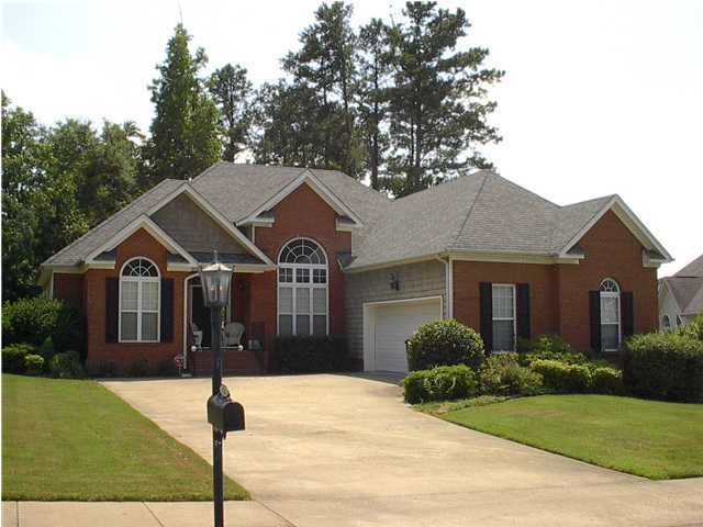 8726 Winterberry Road Chattanooga, TN 37421 - Photo 1 of 24 Primary Photo