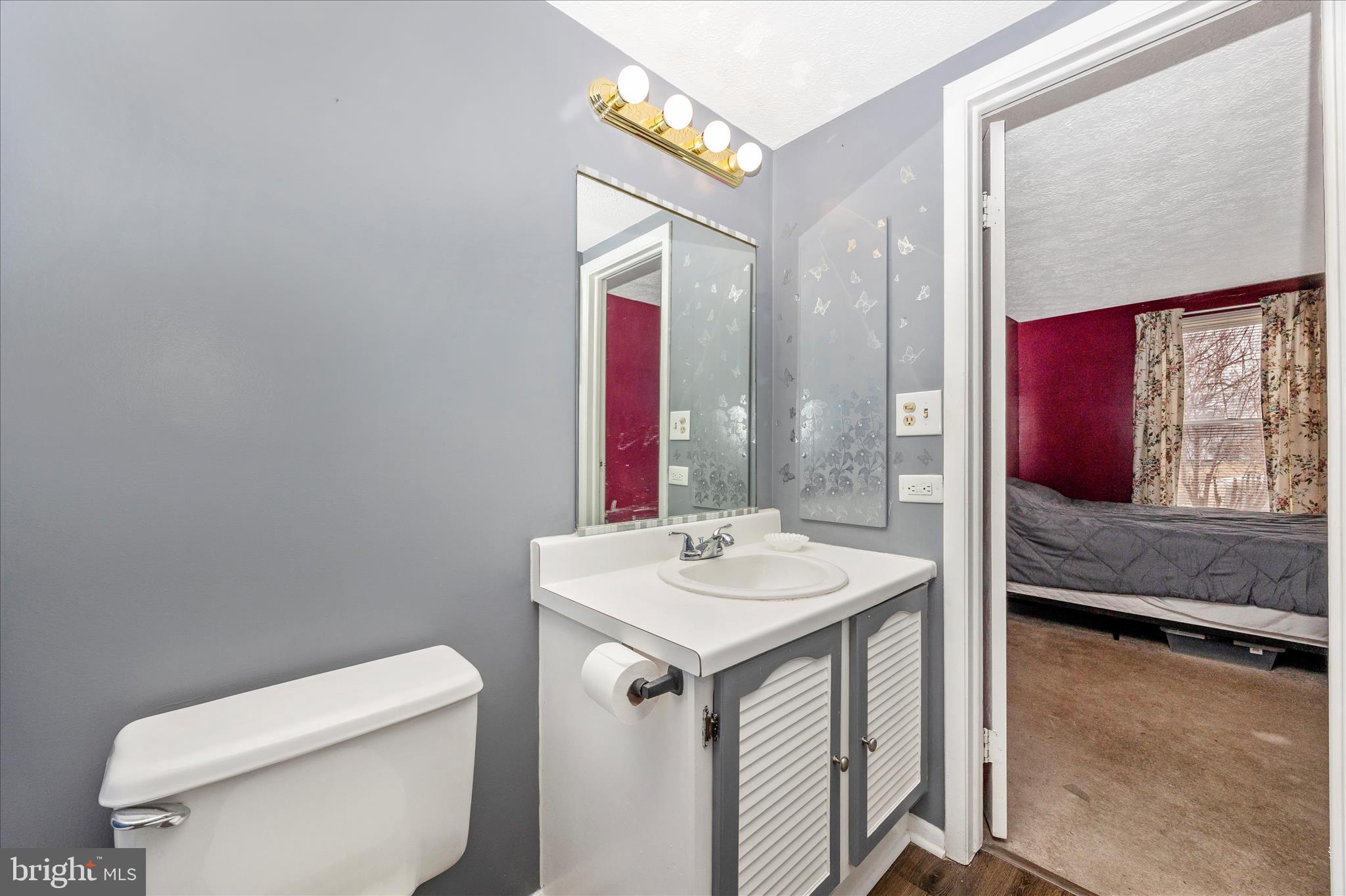 5802 Drawbridge Court Frederick, MD 21703 - Photo 33 of 47 Primary Bathroom/Hall Bath