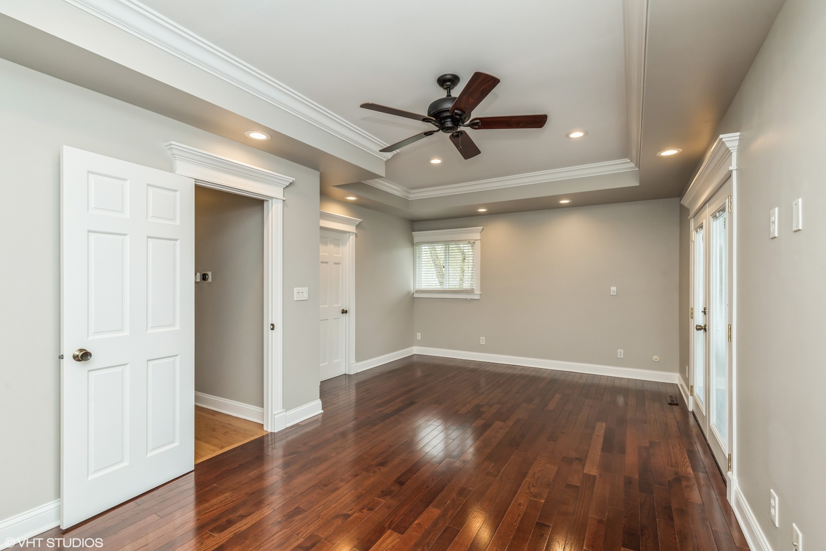 1300 Hillside Lane McHenry, IL 60051 - Photo 8 of 16