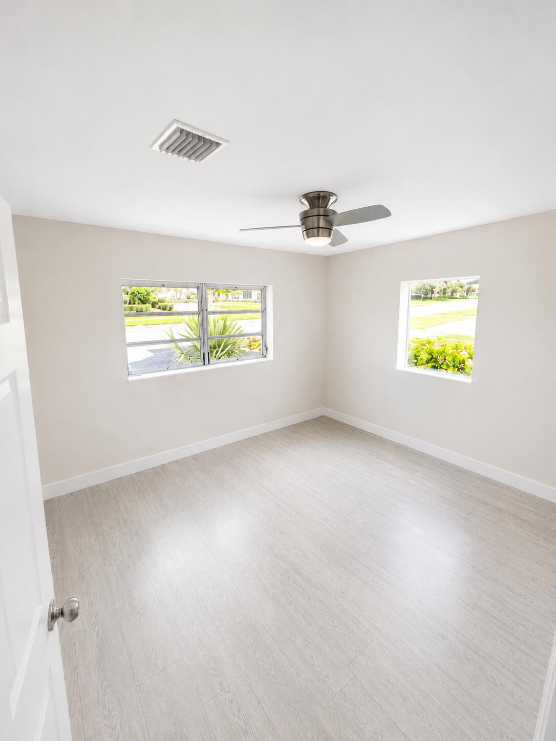 491 Northwest 2nd Avenue Boca Raton, FL 33432 - Photo 6 of 7 838ACFF2-7097-48DF-9EF0-AA042F5B9983