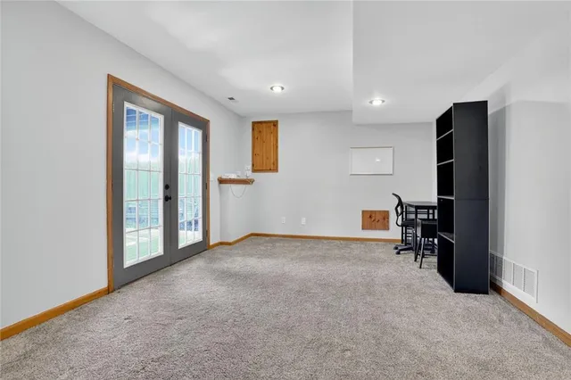 $352,000 | 833 East 12th Street, Eudora, KS 66025