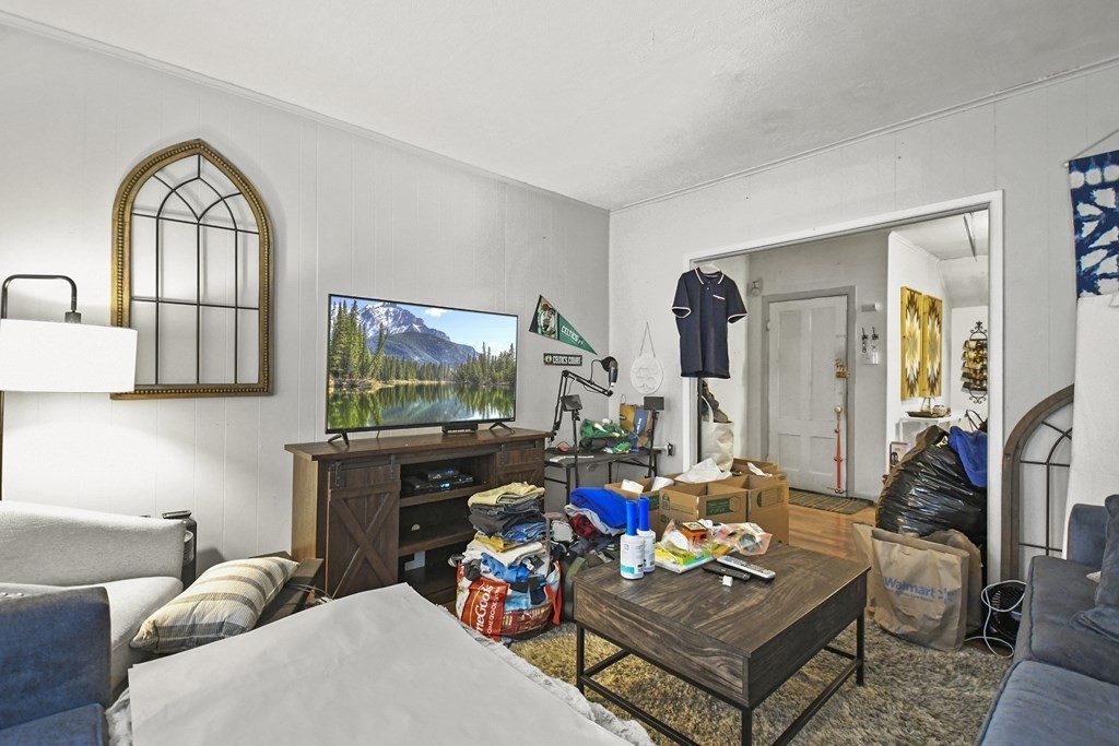 6 Proctor Street Worcester, MA 01606 - Photo 11 of 20 Gallery Image 11