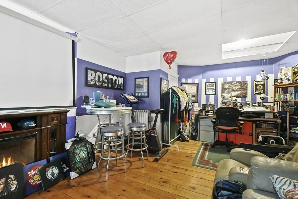 6 Proctor Street Worcester, MA 01606 - Photo 4 of 20 Gallery Image 4