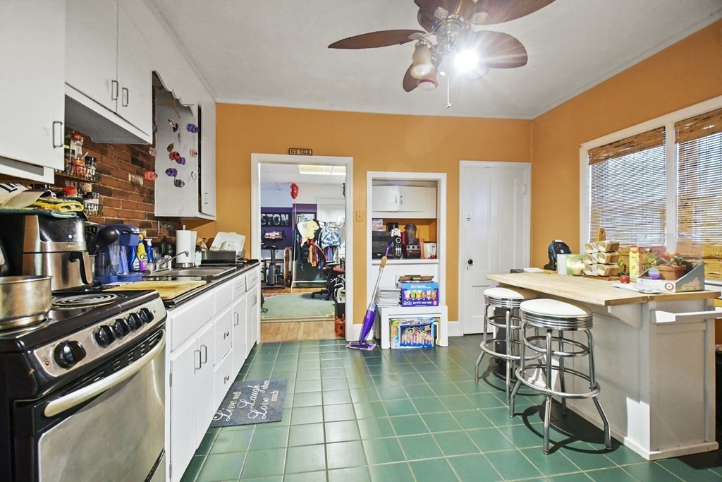 6 Proctor Street Worcester, MA 01606 - Photo 5 of 20 Gallery Image 5