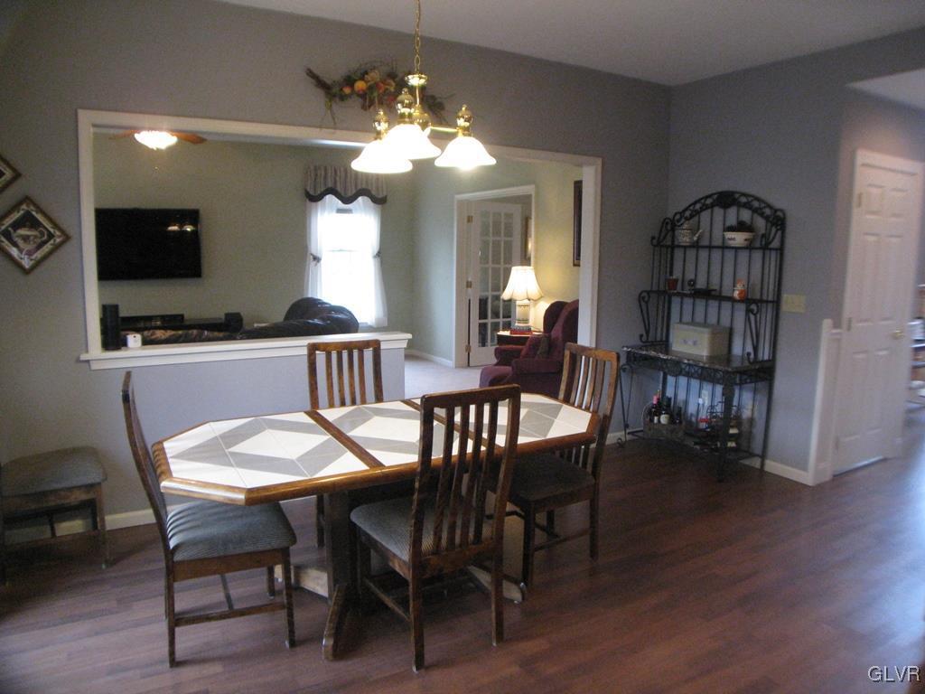 5912 Ricky Ridge Trail Orefield, PA 18069 - Photo 12 of 42 Breakfast area