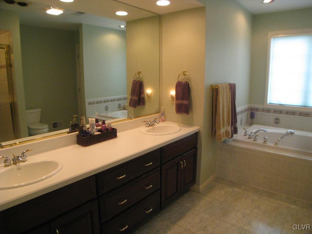 5912 Ricky Ridge Trail Orefield, PA 18069 - Photo 22 of 42 Master bath with double vanity