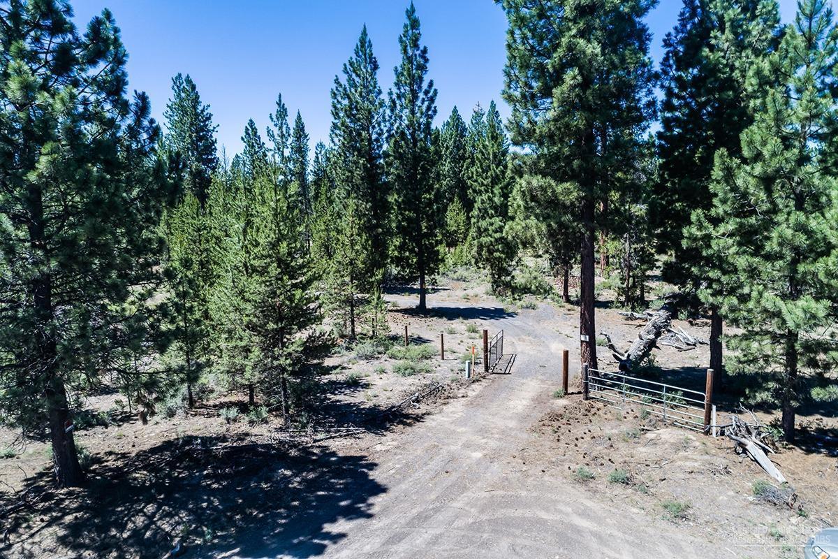900 Robert Road La Pine, OR 97739 - Photo 1 of 20 MAIN ENTRANCE GATE