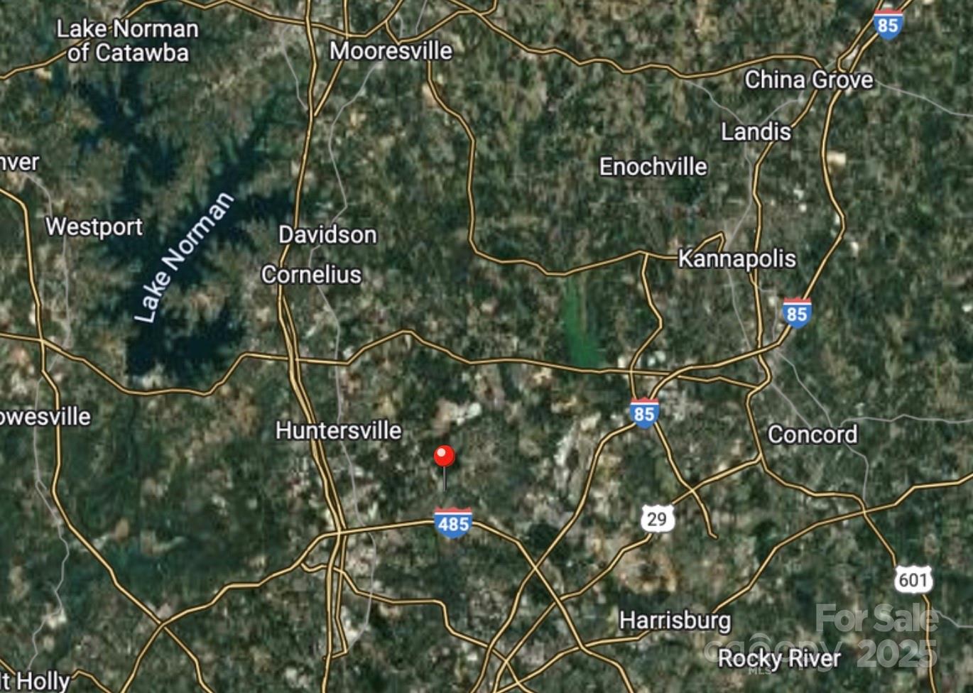 12918 Eastfield Road Charlotte, NC 28269 - Photo 2 of 4 a picture of a tree