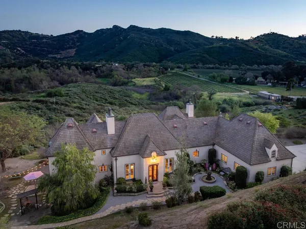 $1,998,000 | 31267 Rancho Amigos Road, Bonsall, CA 92003
