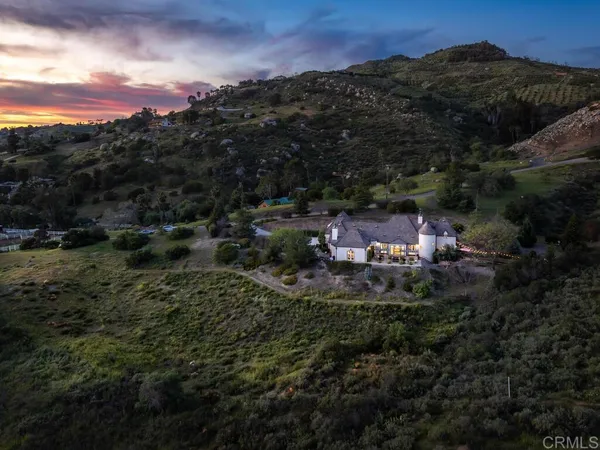 $1,998,000 | 31267 Rancho Amigos Road, Bonsall, CA 92003