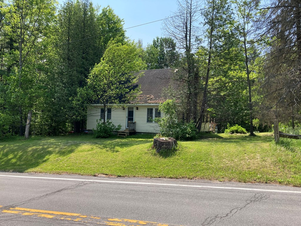 1861 State Rte 3 Morrisonville, NY 12962 - Photo 3 of 33 Gallery Image 3