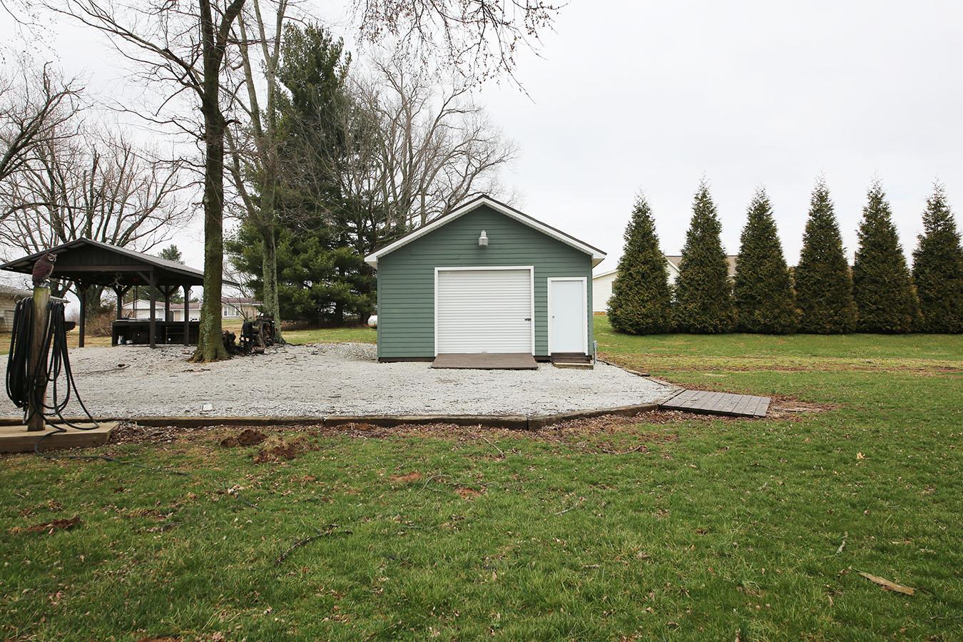 764 Hayes Road Bedford, IN 47421 - Photo 17 of 20